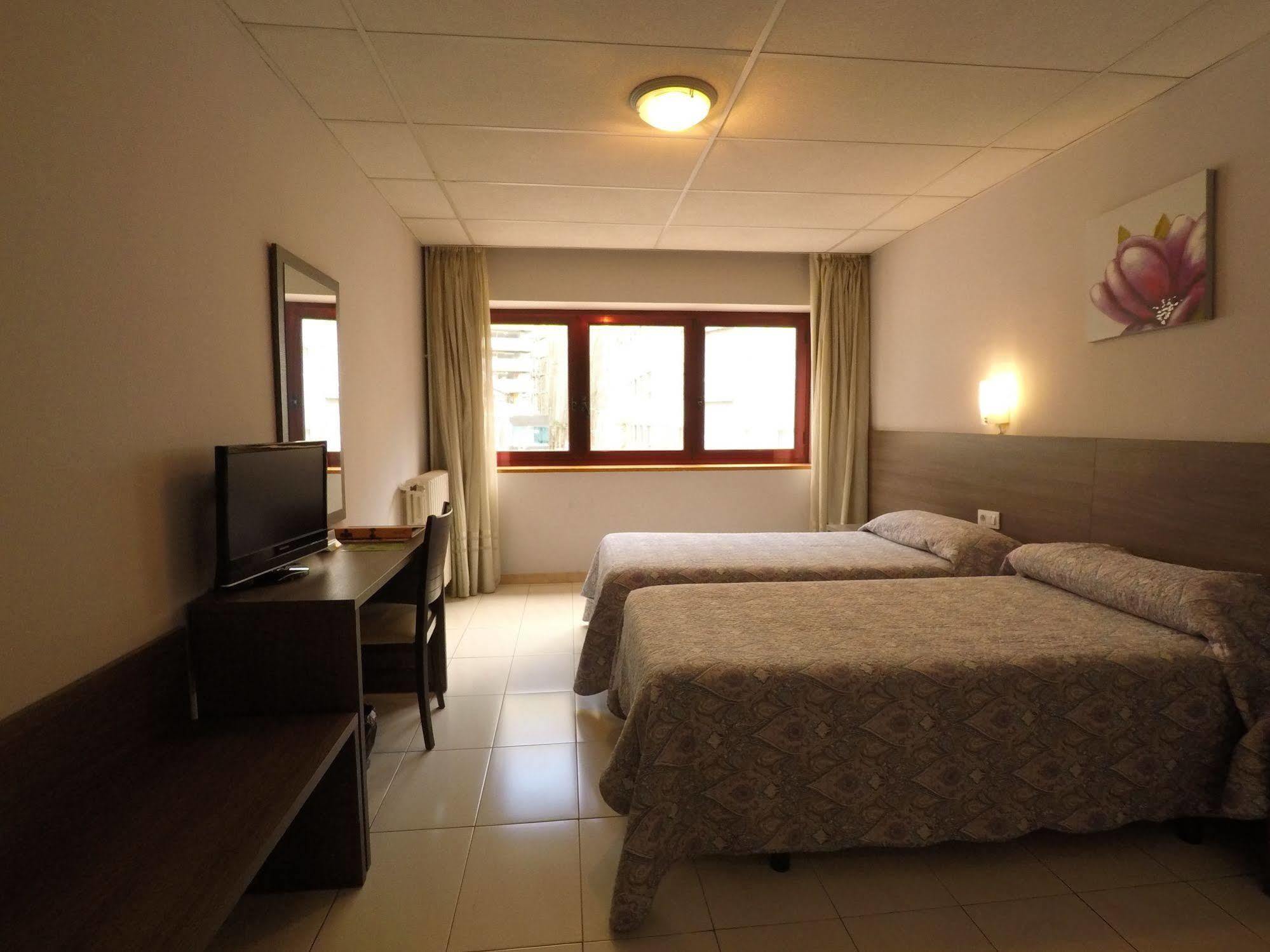 Somriu Hotel City M28 Andorra la Vella Exterior foto